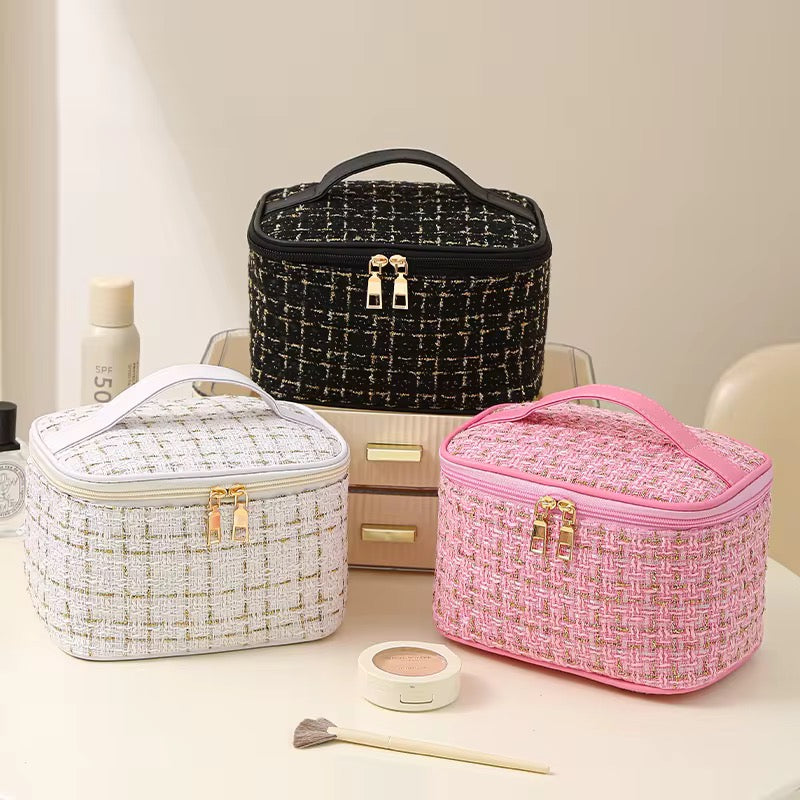 Necessaire