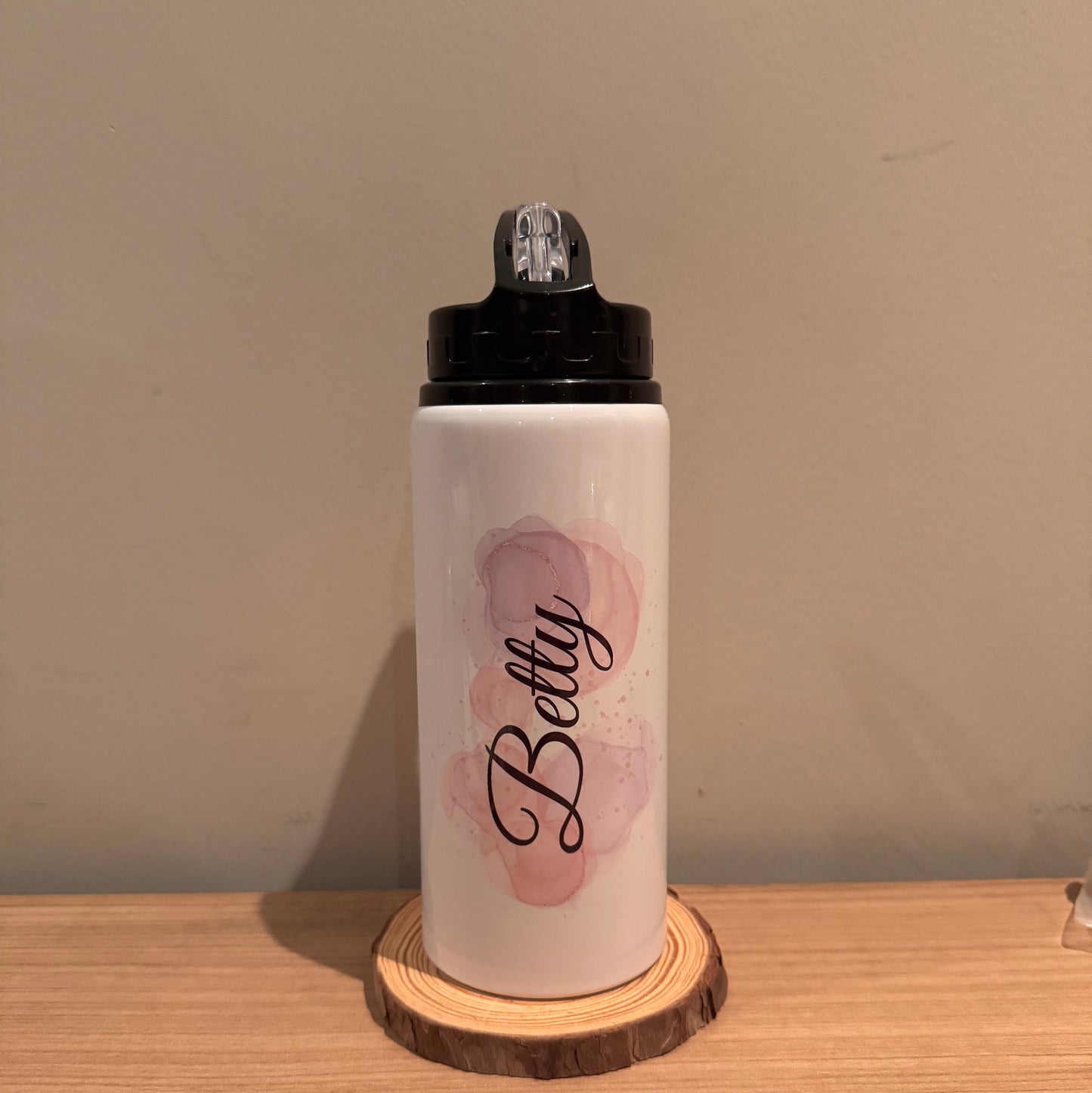 600ml Bebedouro com tampa preta